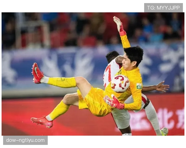 故意回传门将为何不算犯规？规则拆解门将接球限制